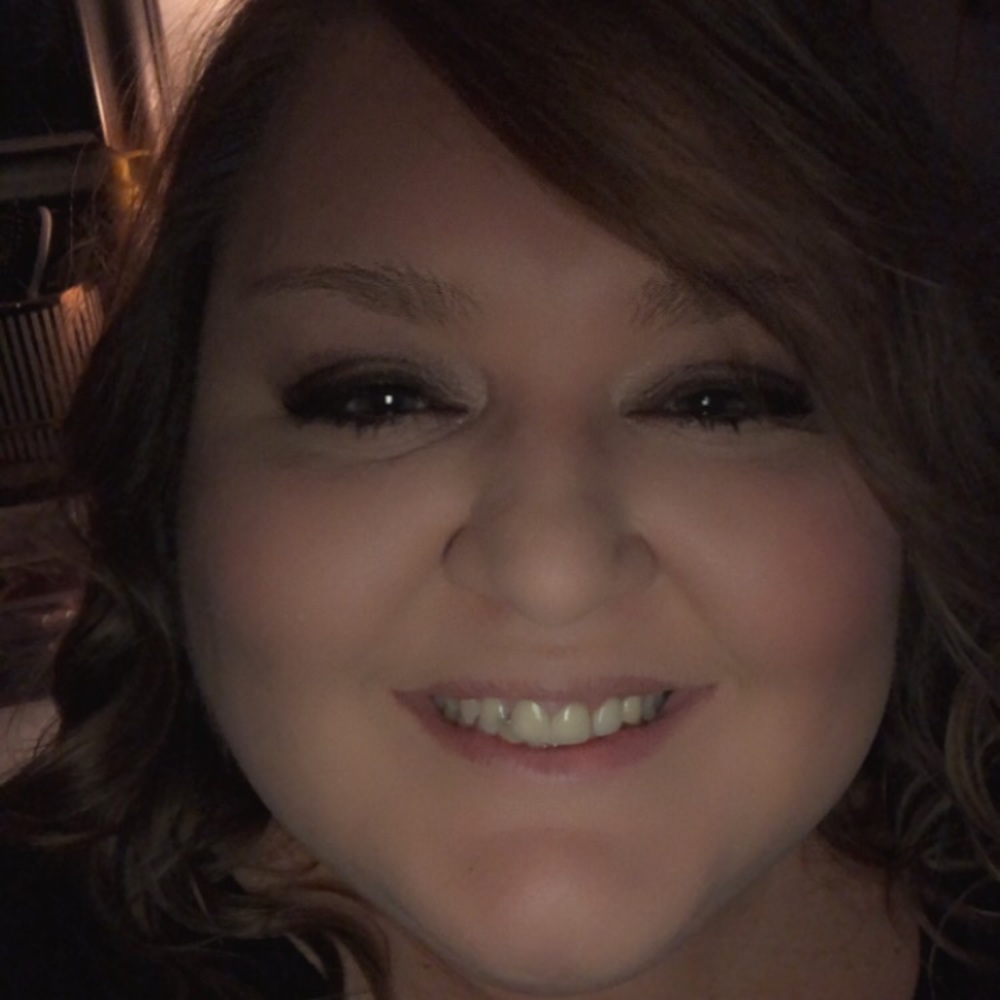 Meet your Posher, Jillian